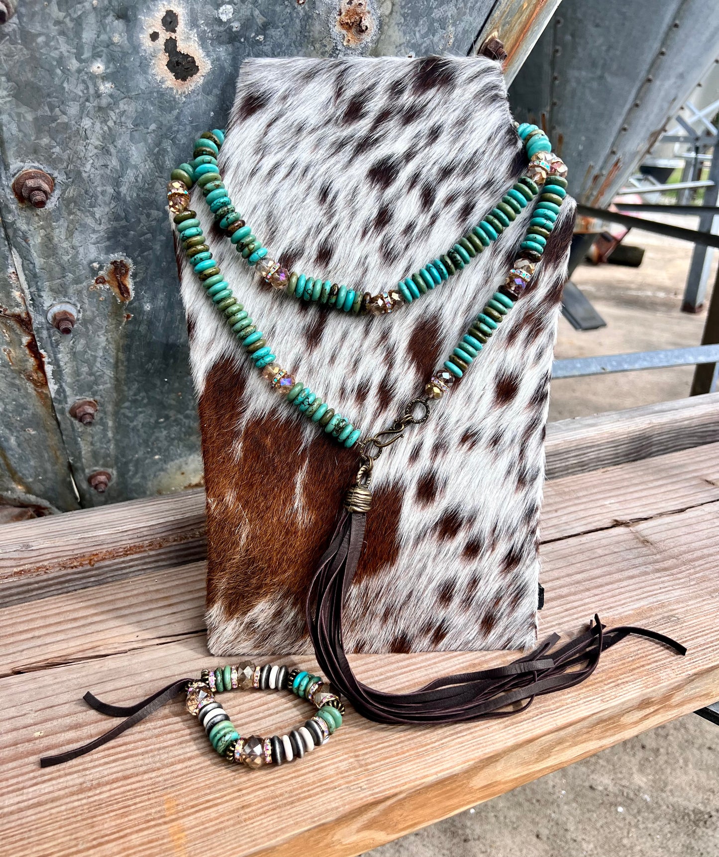 Chunky Turquoise Beaded Bracelet