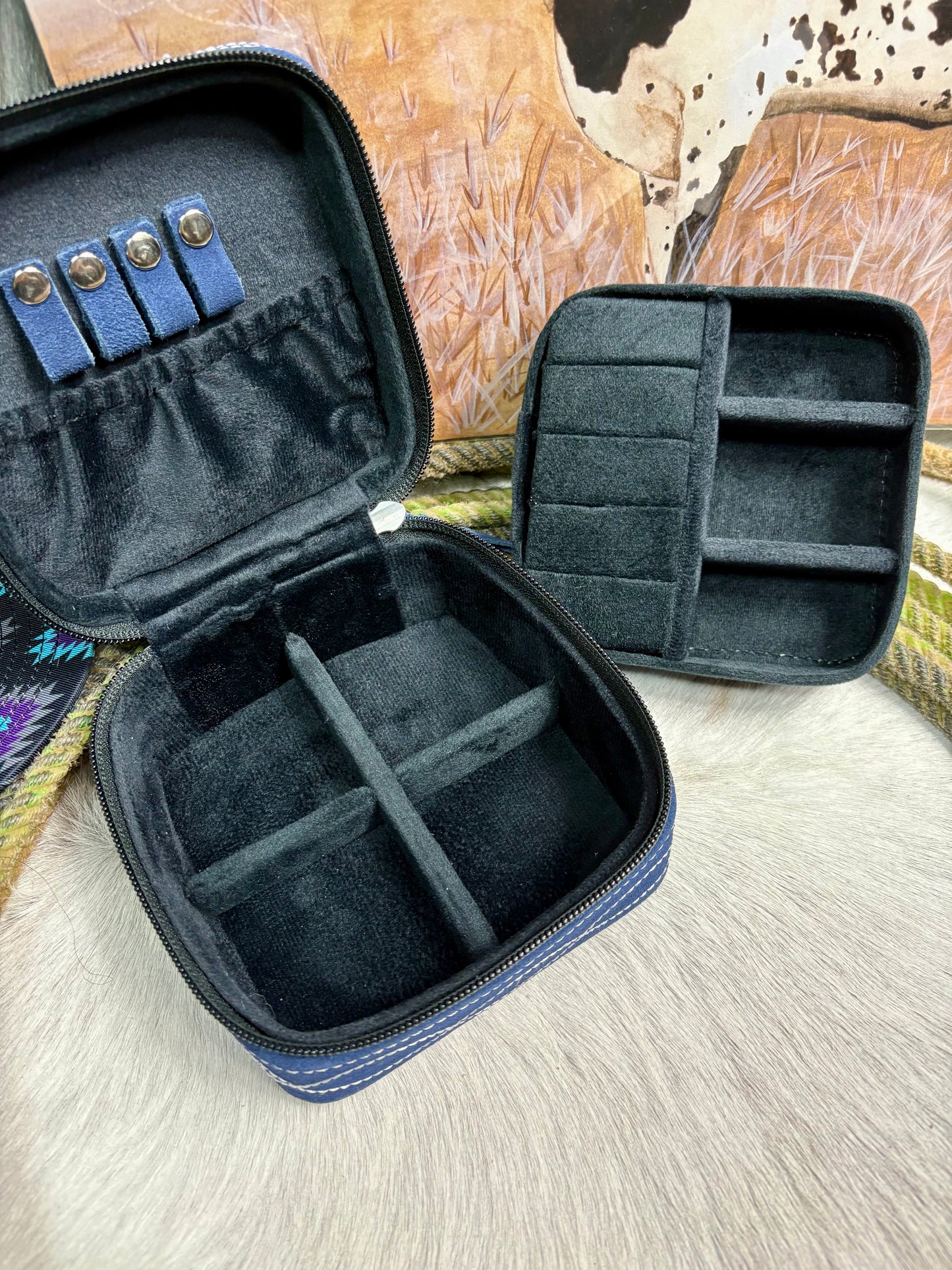 Square Boot Stitch Travel Jewelry Case
