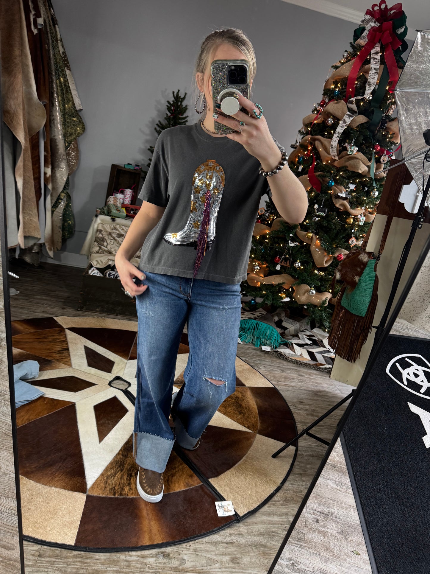 Boot Fringe Semi-Cropped Tee