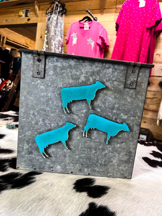 Magnet Reclaimed Farm Metal- Medium