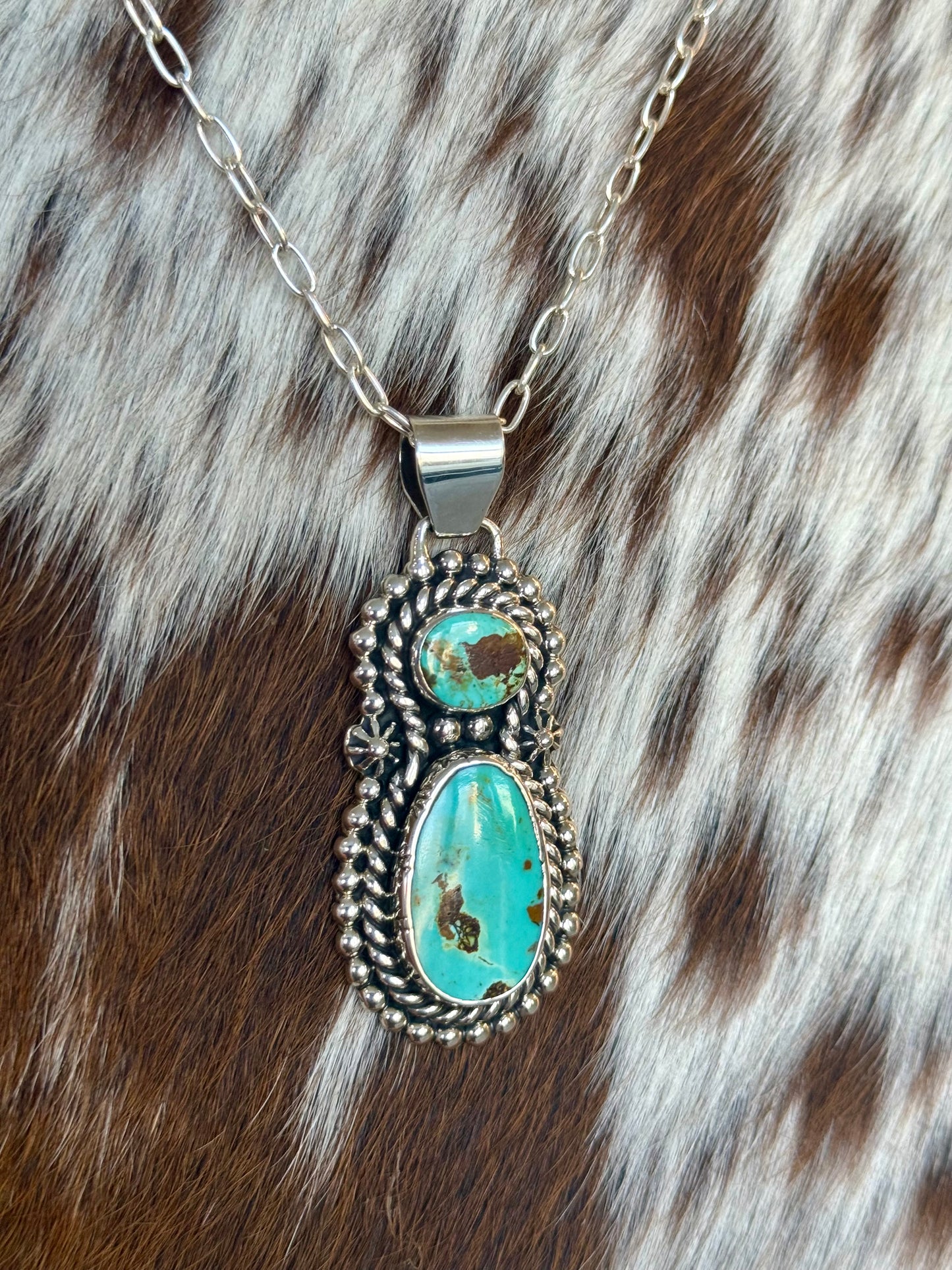 The Annie Pendant