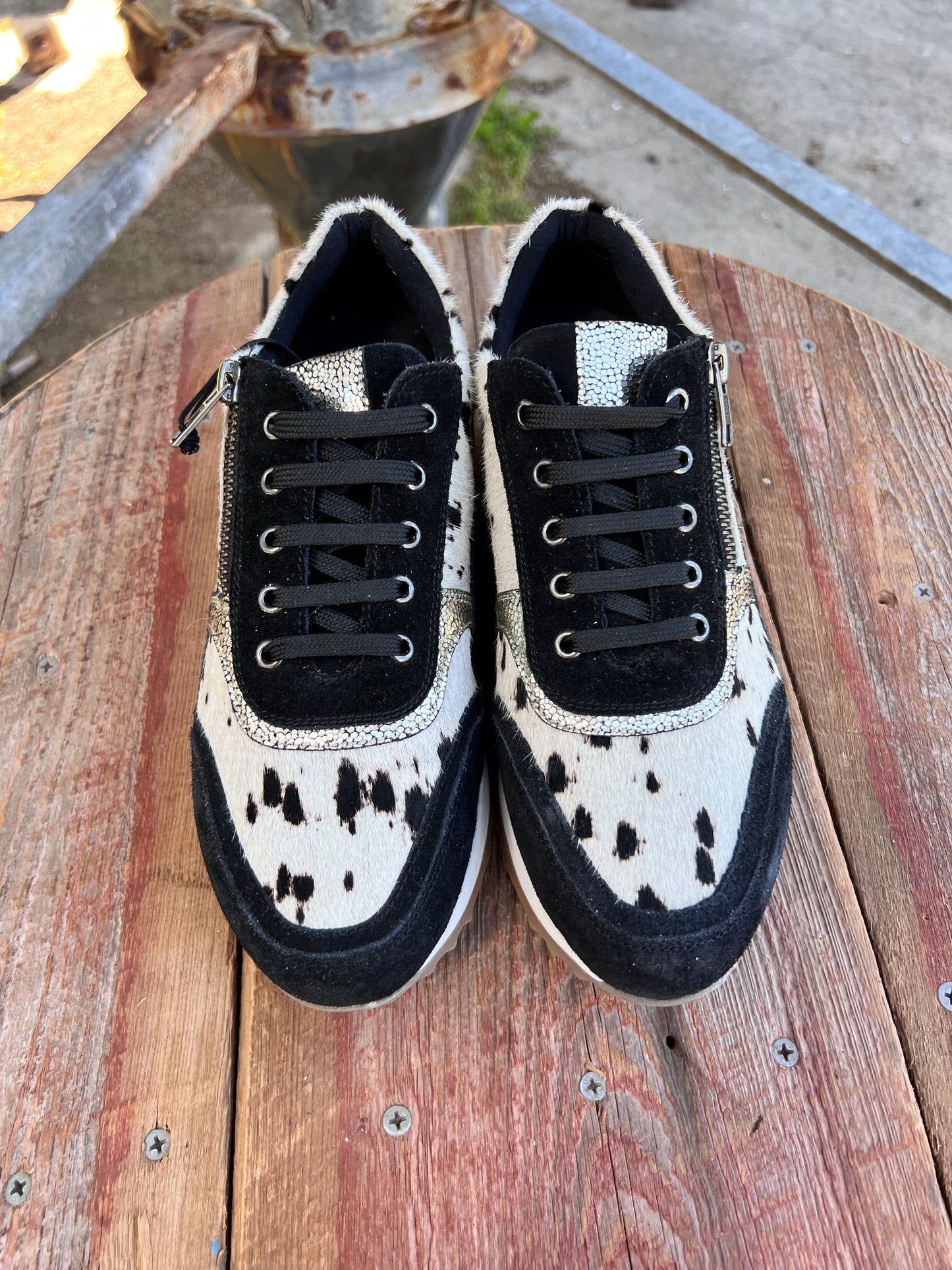 Rush Black/White Cow Sneaker