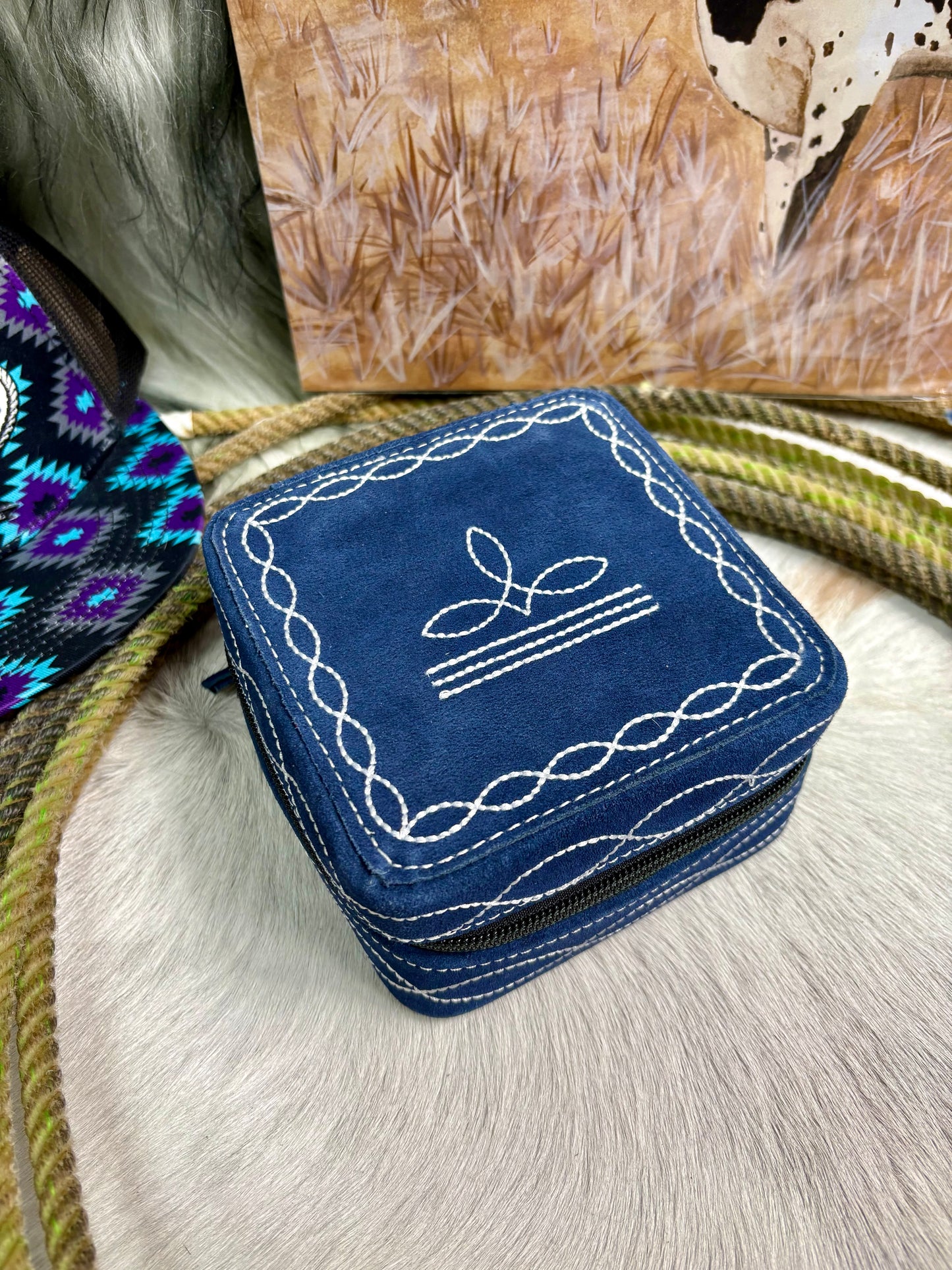 Square Boot Stitch Travel Jewelry Case