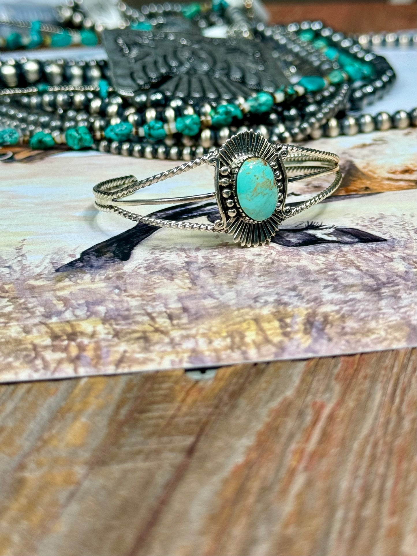 The Frilly Cuff