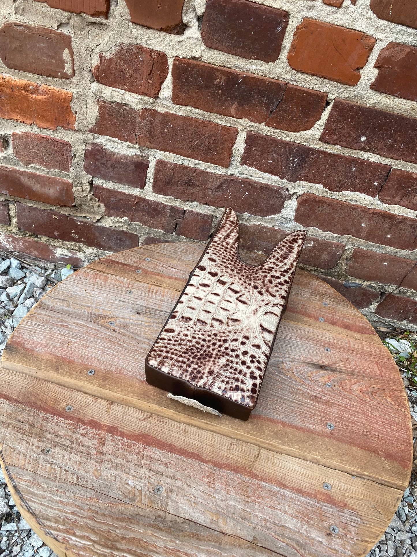 Boot Jack Embossed White Gator