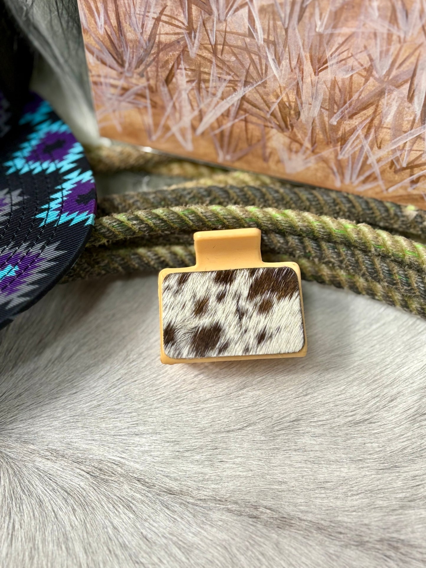 2" Cowhide Claw Clip