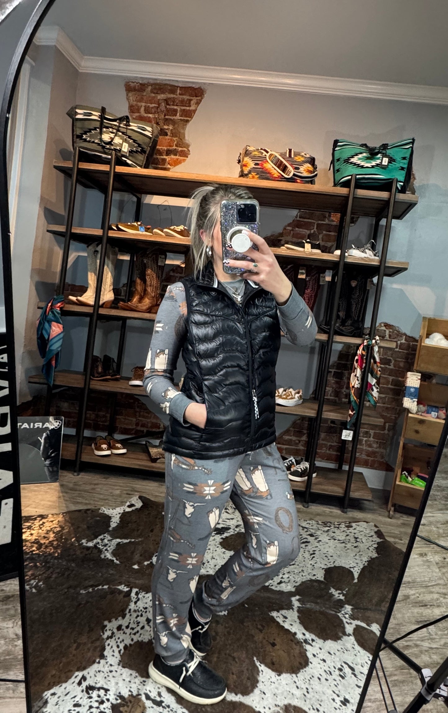 ARIAT Ideal Down Vest Black