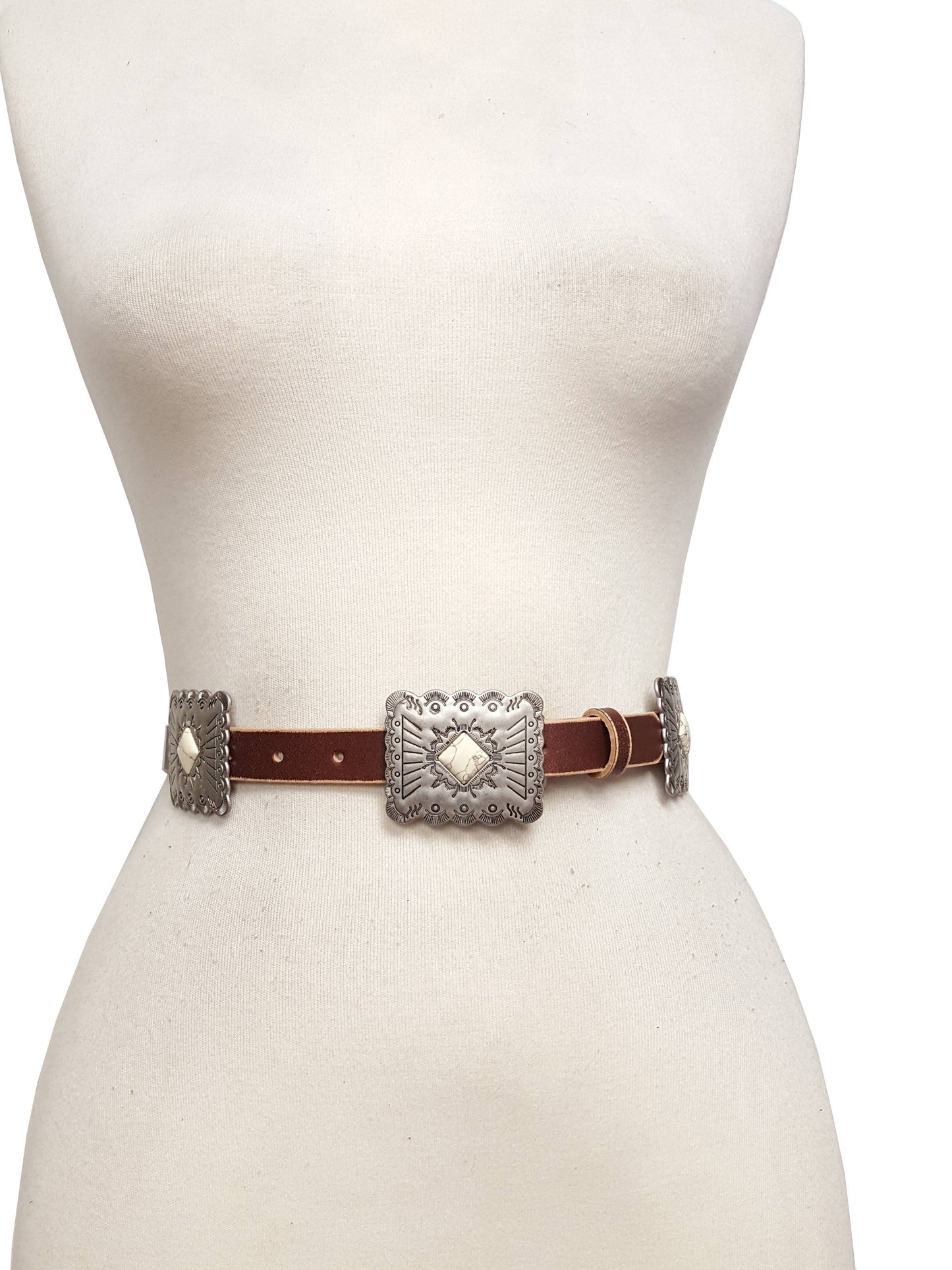 Western Genuine Distressed Leather belt w.Rectangular concho