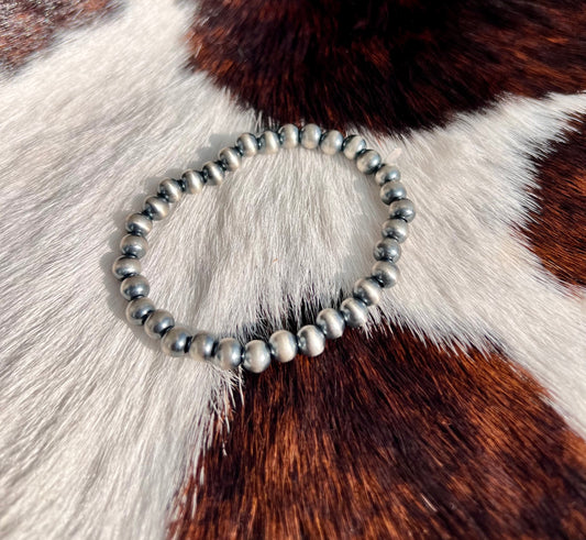 Navajo Strung Sterling Silver Pearl Bracelet