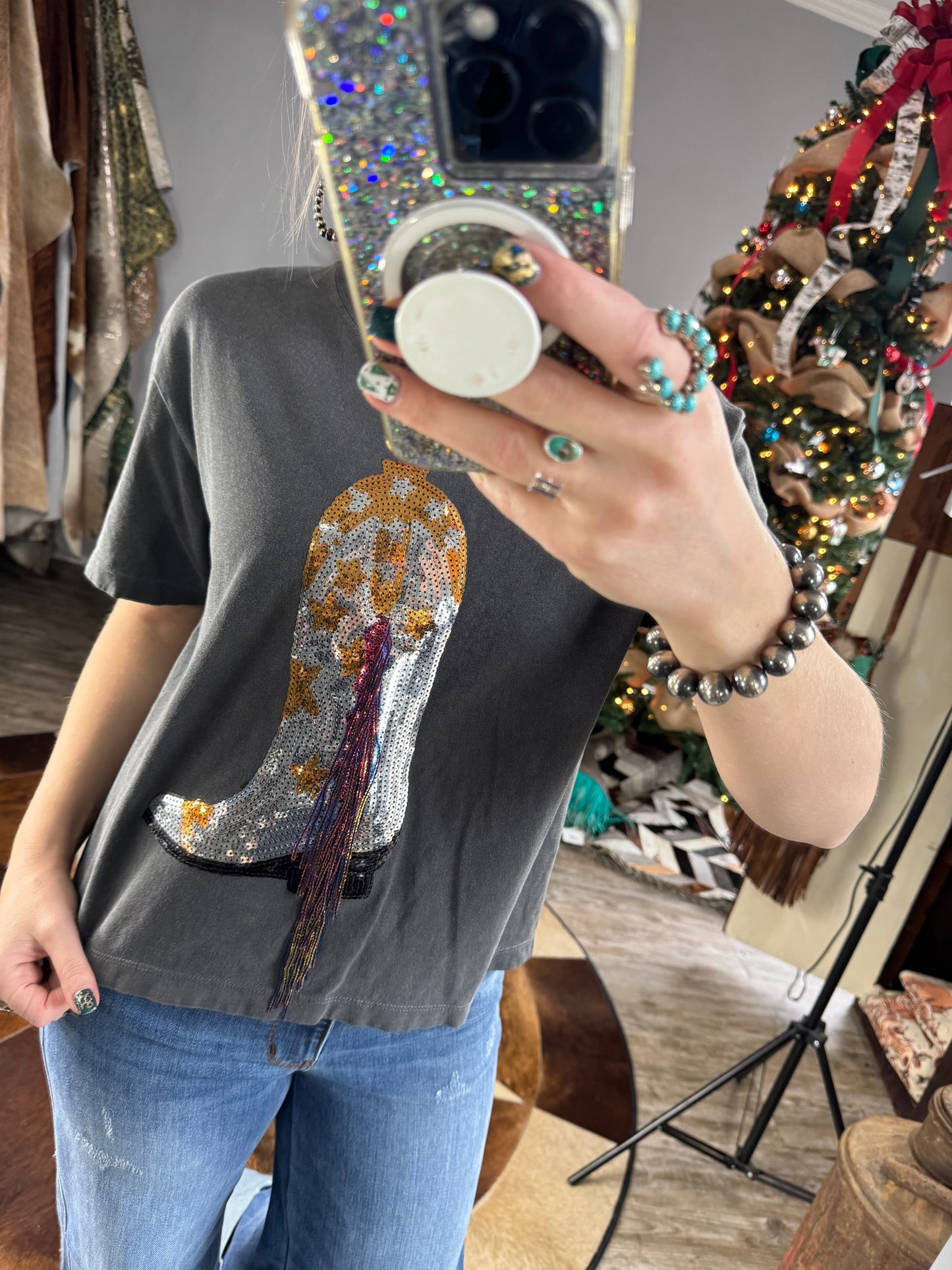 Boot Fringe Semi-Cropped Tee
