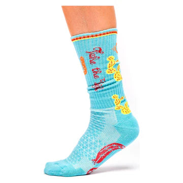 TAKE THE RISK TURQUOISE PERFORMANCE SOCKS