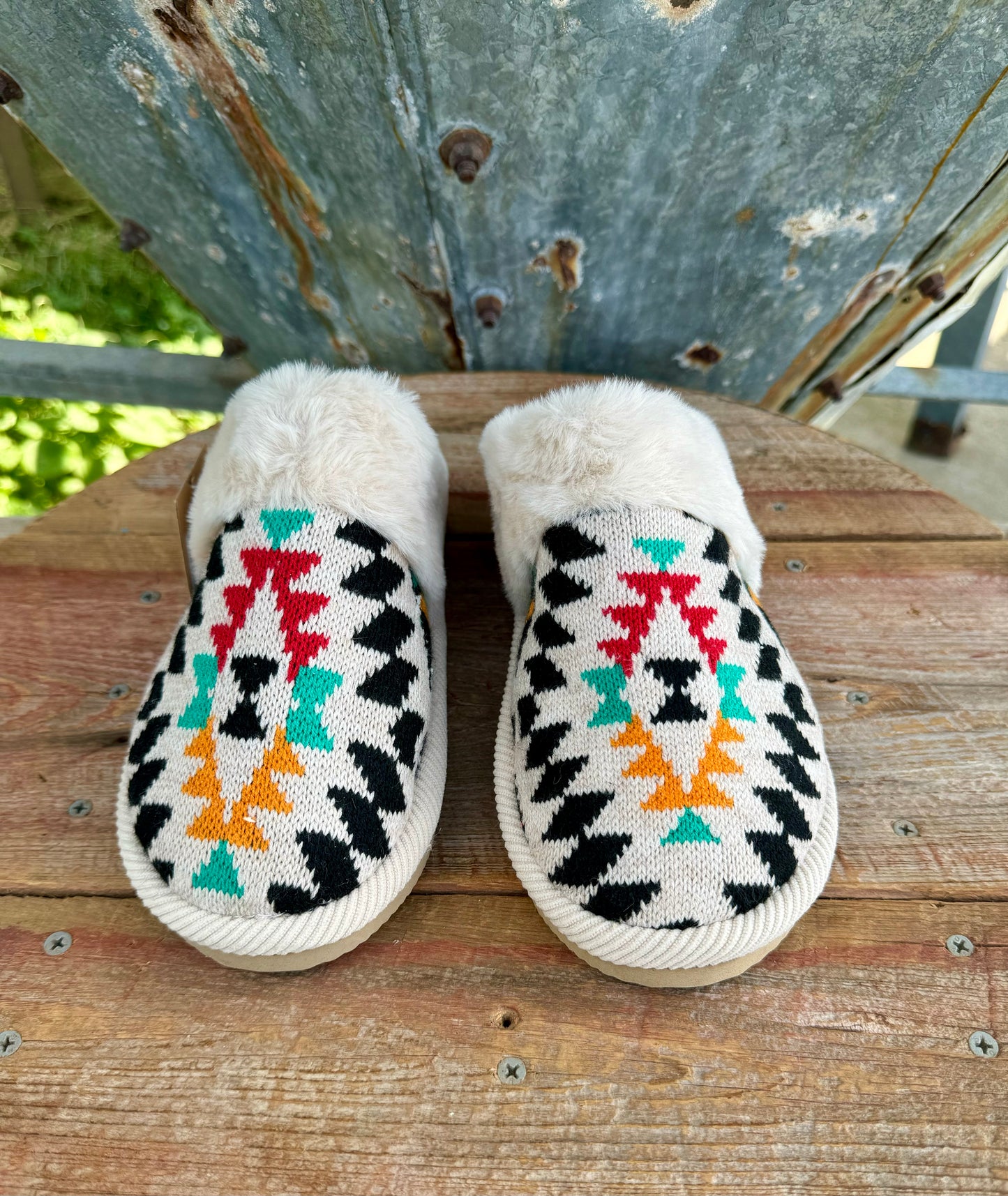 Tribal Print Black Knitted Slippers