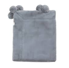 Pom Pom Blanket