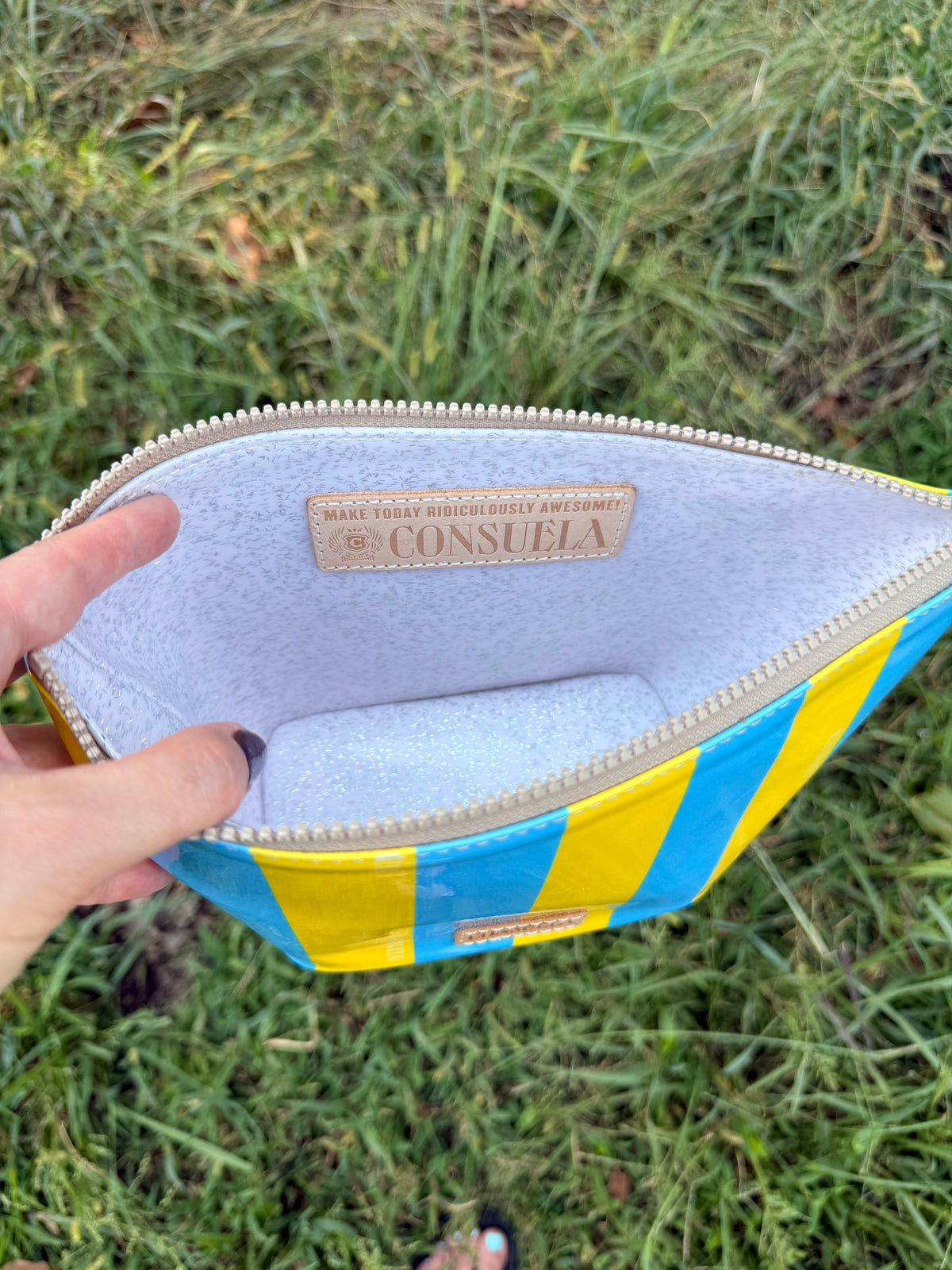 CONSUELA Surfside, Medium Tool Kit