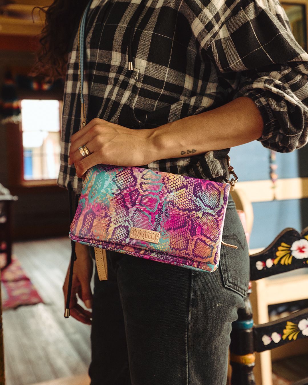 CONSUELA Steph Uptown Crossbody