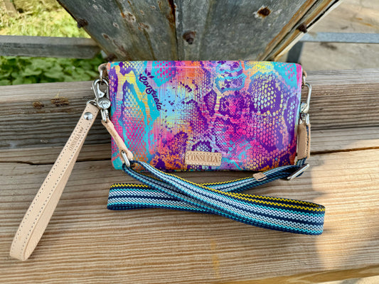 CONSUELA Steph Uptown Crossbody
