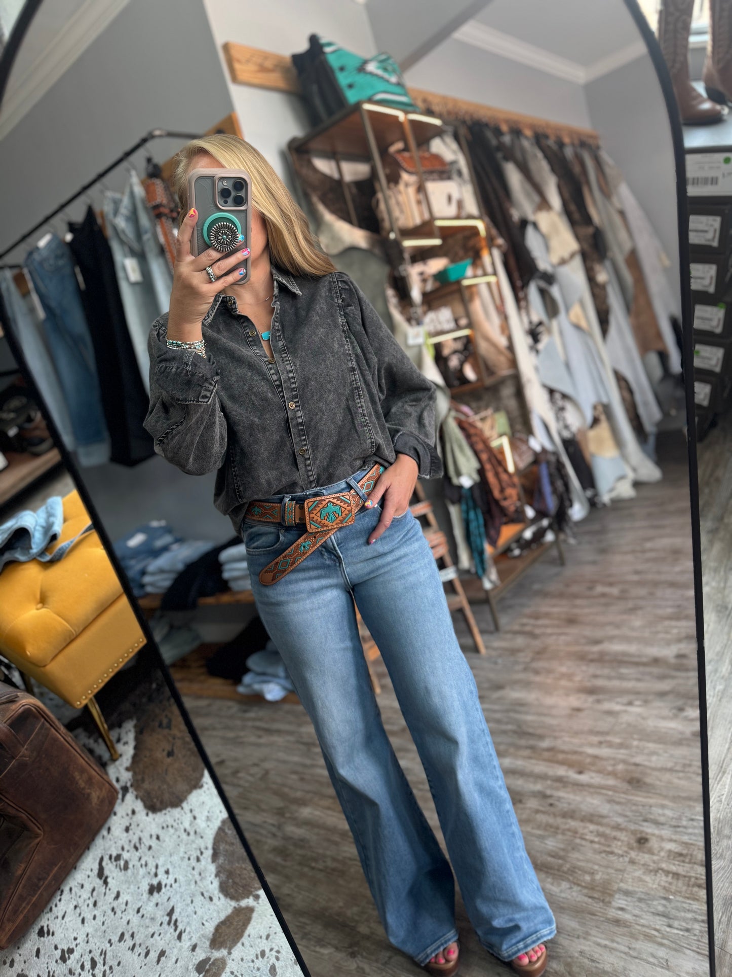 The Perfect Fall Denim Top - Denim Pockets Lapel Puff Sleeve