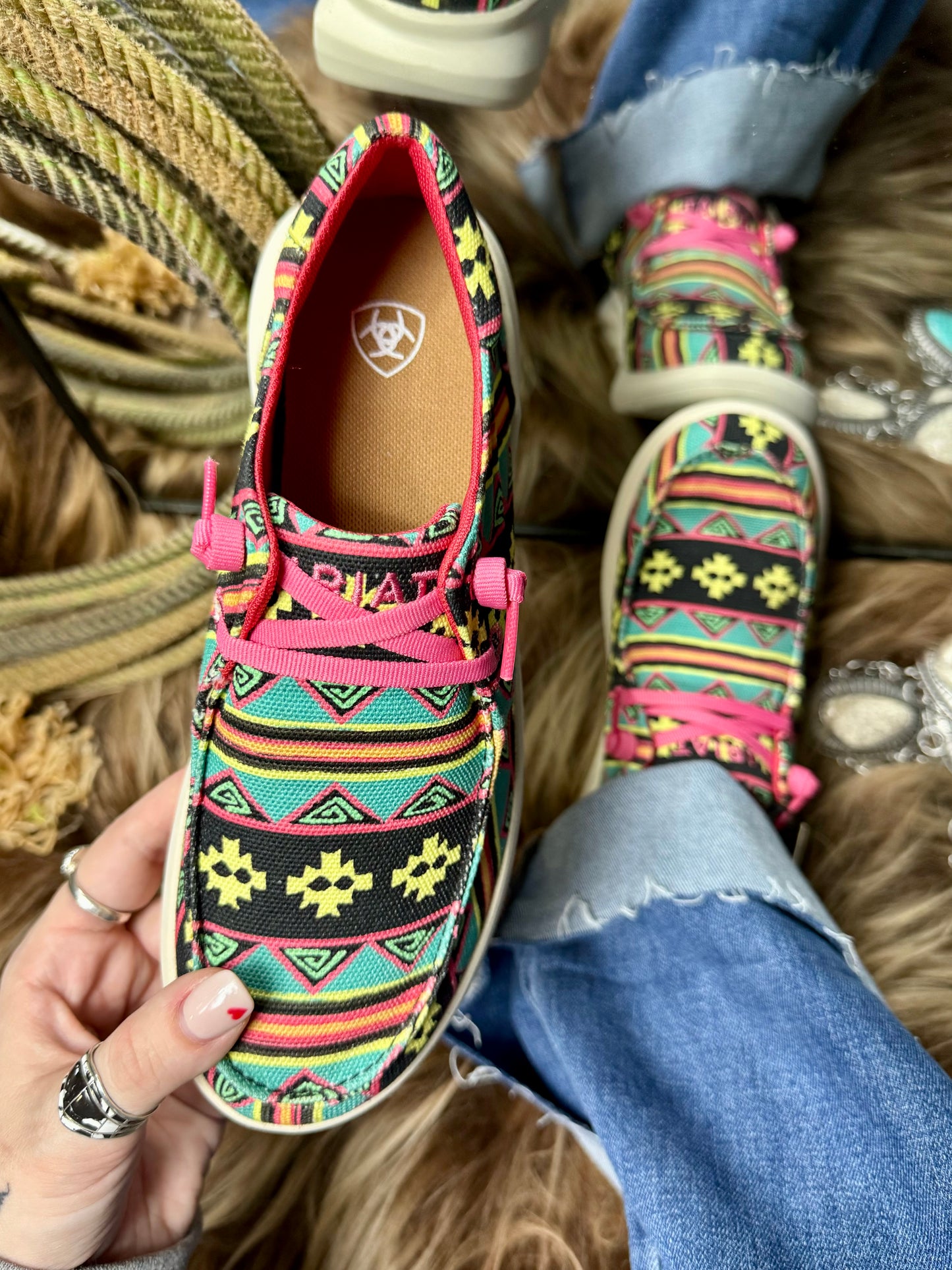 ARIAT Retro Clovis Hilo
