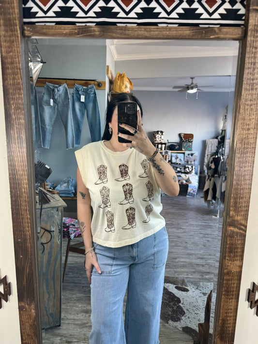 Retro Boot Tank