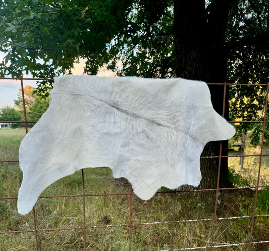 Natural White Calf Hide/Grey Undertone