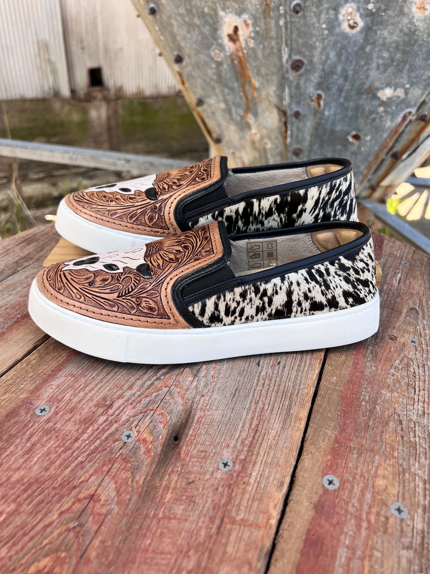 Reflexo Hand Tooled Sneakers