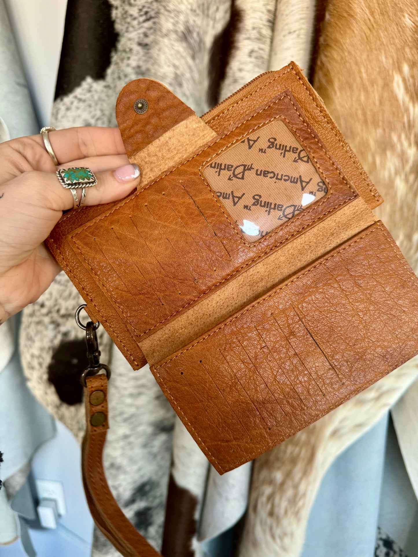 Darling Wristlet