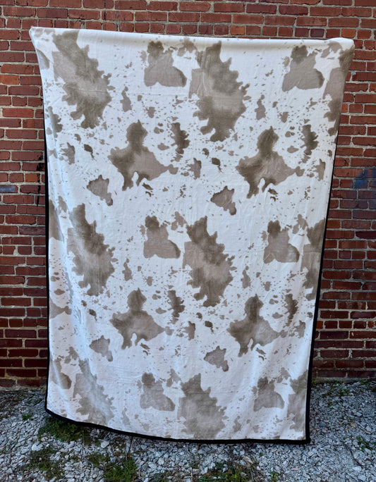 Charolais Spotted Blanket