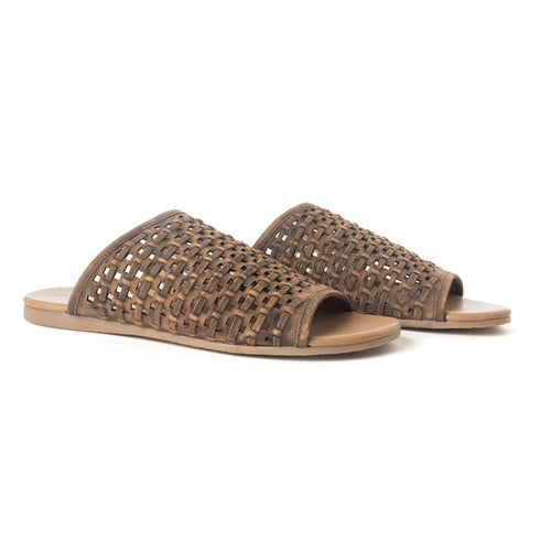 Dawnlace Desert Curve Sandals