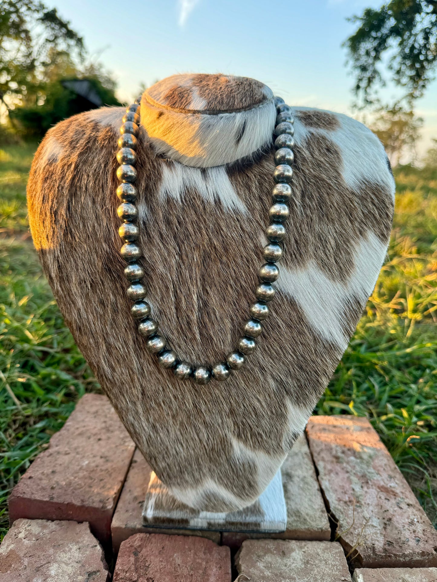 Navajo Strung Pearls 14mm Pearls