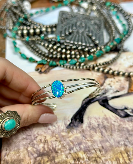 Navajo Opal Stone Dainty Cuff