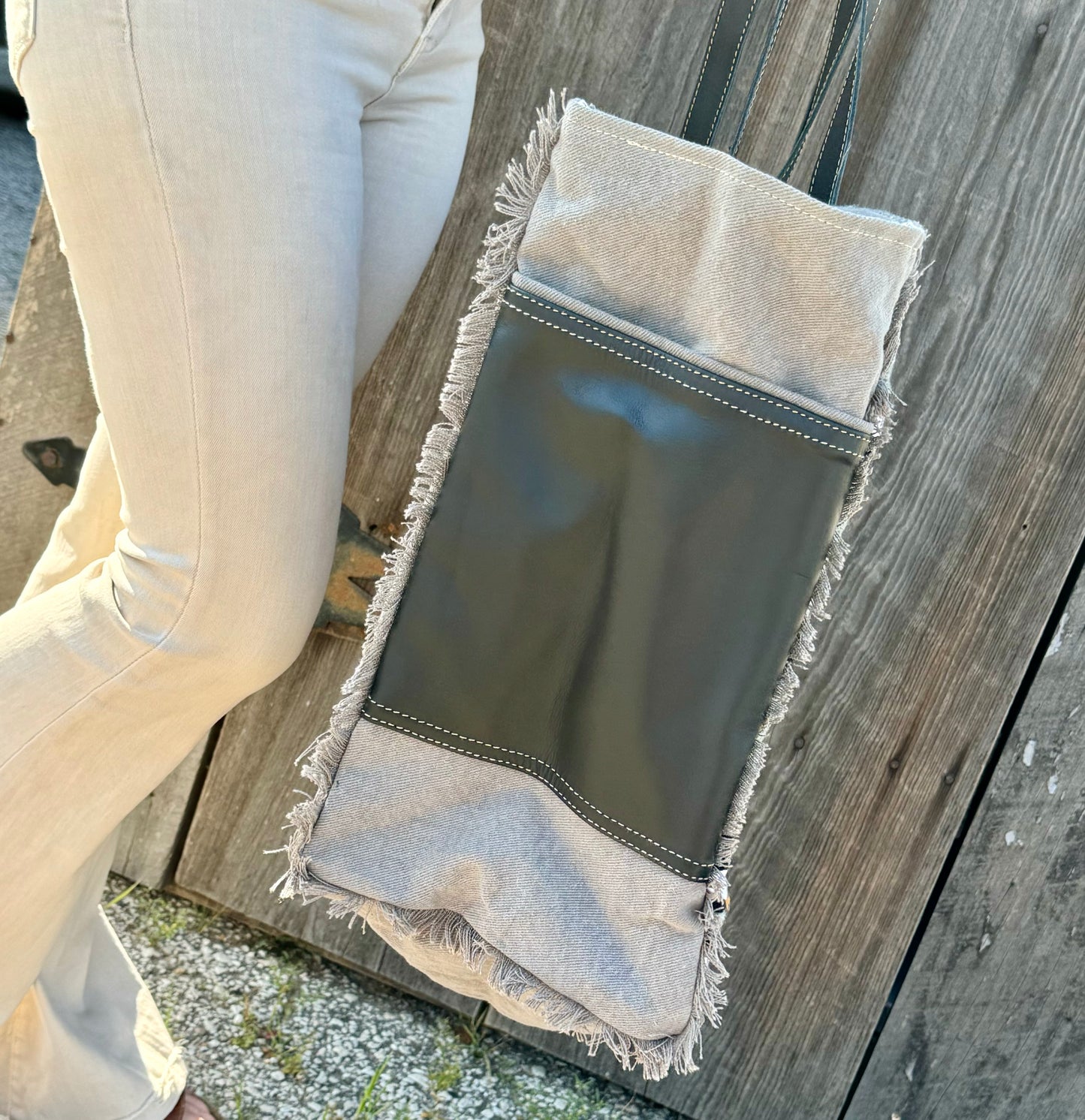 Cloud Arrow Weekender Bag