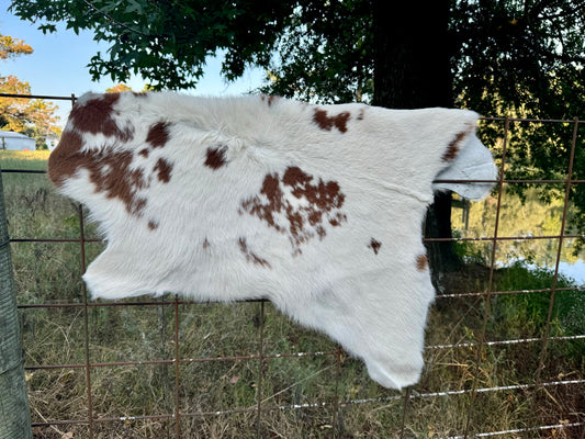 Natural Red/White Spotted Calf Hide
