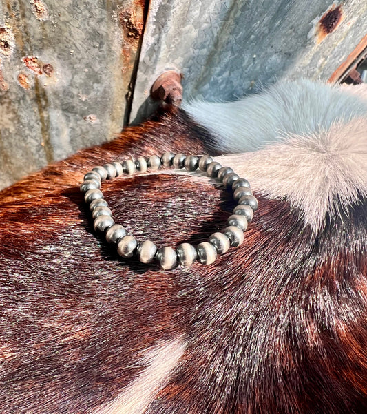Navajo Strung Sterling Silver Pearl Bracelet