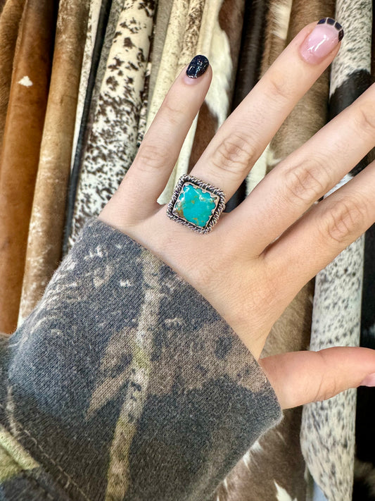 The Bella Ring