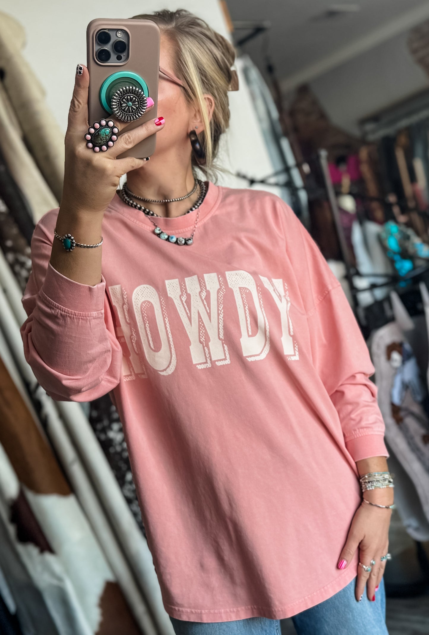 Ariat Howdy Oversized Long Sleeve Tee