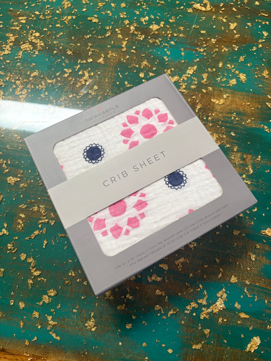 Flowers Crib Sheet