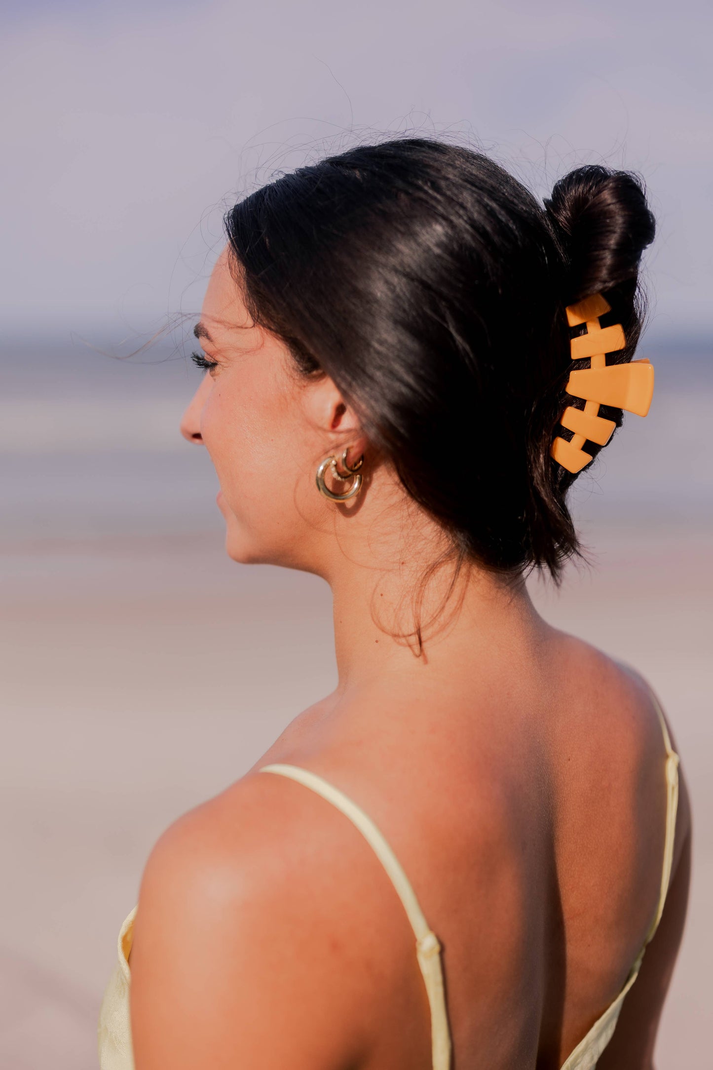 Classic Hair Clip | Med. | Mango for it!